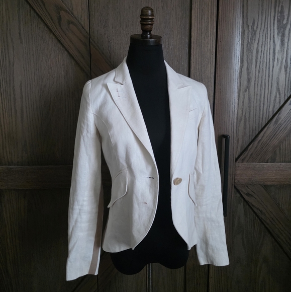 Smythe Jackets & Blazers - Smythe Cream Tailored Blazer with Notched Lapels